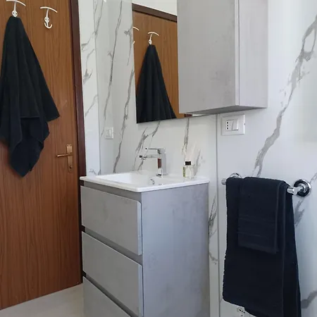 Interno 3 Aviano