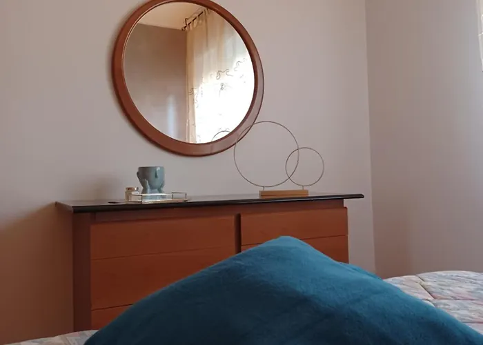 Apartment Interno 3 *